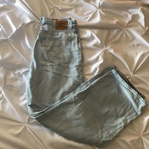 Levi’s high loose jean